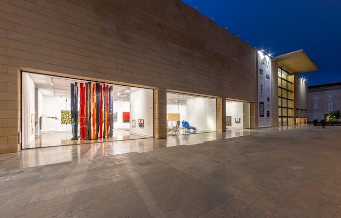 façade extérieure du musée IVAM dans la communauté valencienne