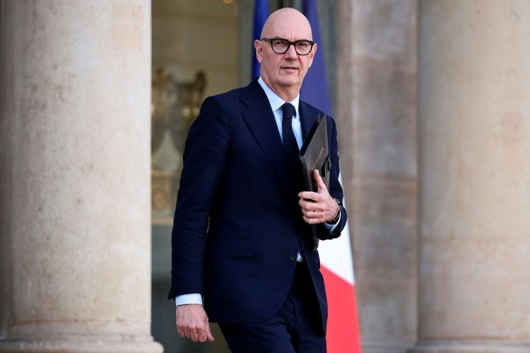 En France, le PIB recule au 3ème trimestre et "l'économie française est à l'arrêt"