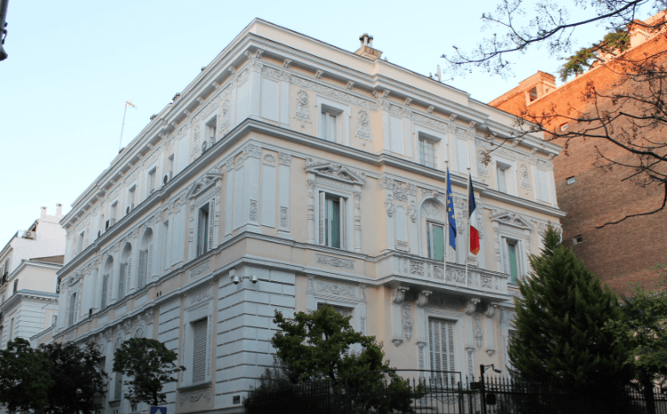 Chancellerie ambassade france espagne madrid