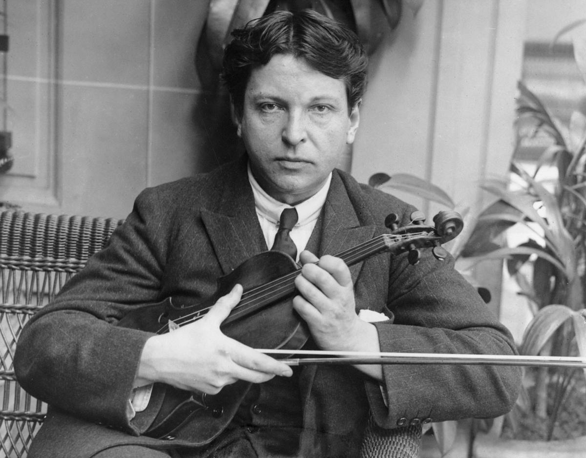 george_enescu_luni