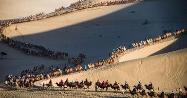 Golden_Week_Dunhuang_Gansu_Province