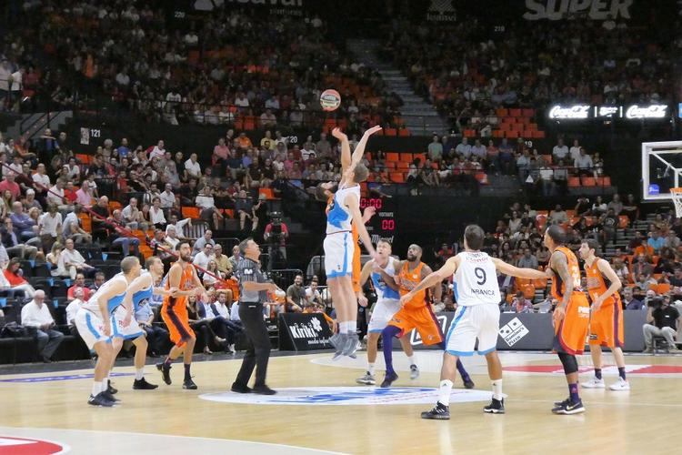 Le Valencia Basket remporte son second match face au Montbus Obradoiro
