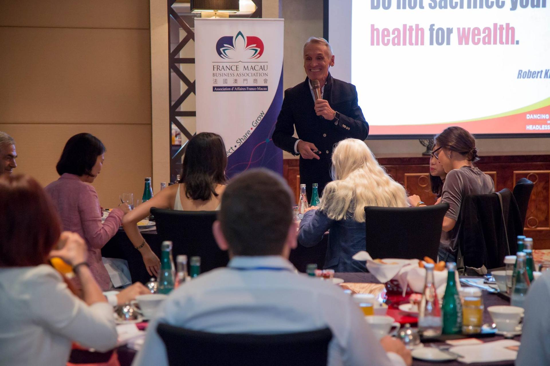 Petit-déjeuner conférence de la FMBA