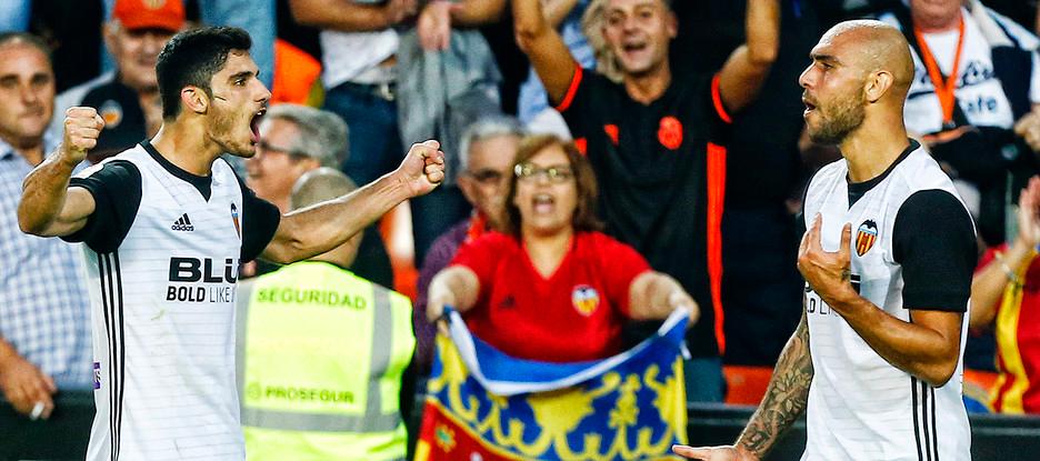 Zaza et Guedes n'ont laissé aucune chance au FC Séville