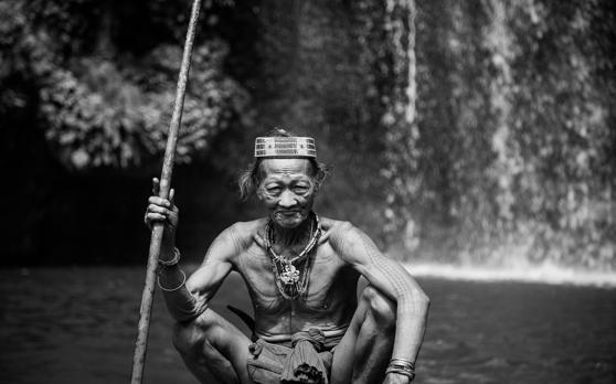 GUY NEEDHAM– THE MENTAWAI OF INDONESIA