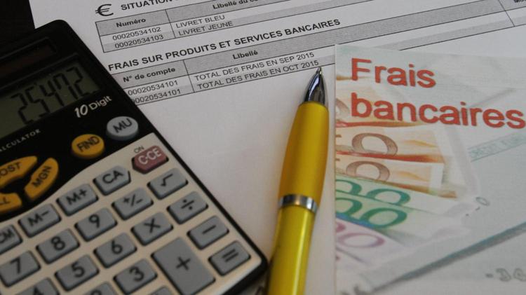 frais bancaires