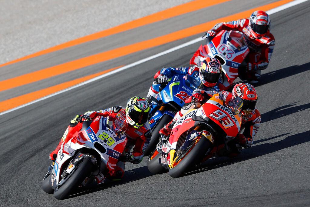 Les coureurs de MotoGP lors de l'édition 2016 du Grand Prix de Valencia