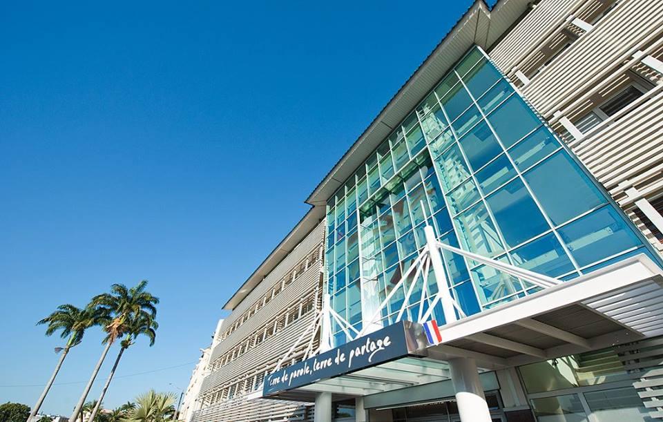 Première séance pour le gouvernement