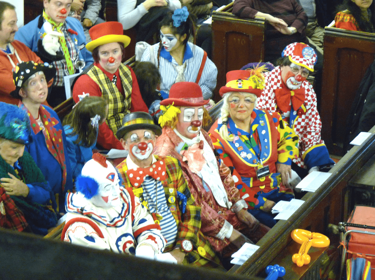 clowns-grand'messe-clowns annual church service-london-londres-église-joseph grimaldi