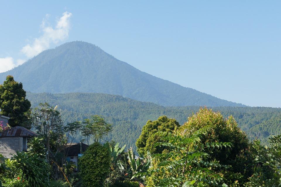 Mt Agung normal-Bali-Indoneise