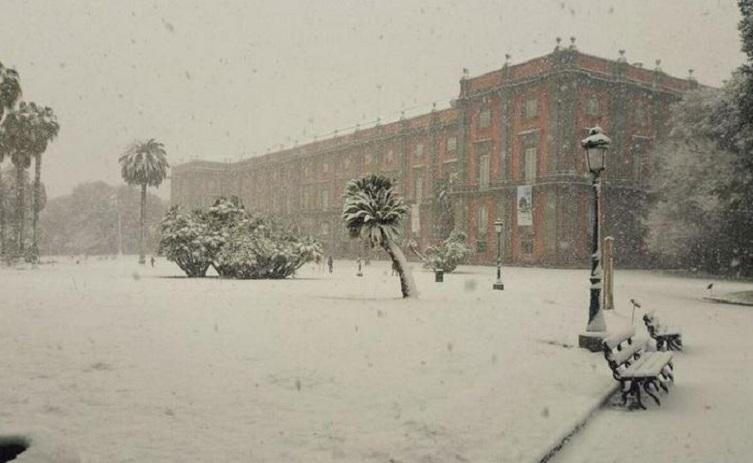 Naples_neige