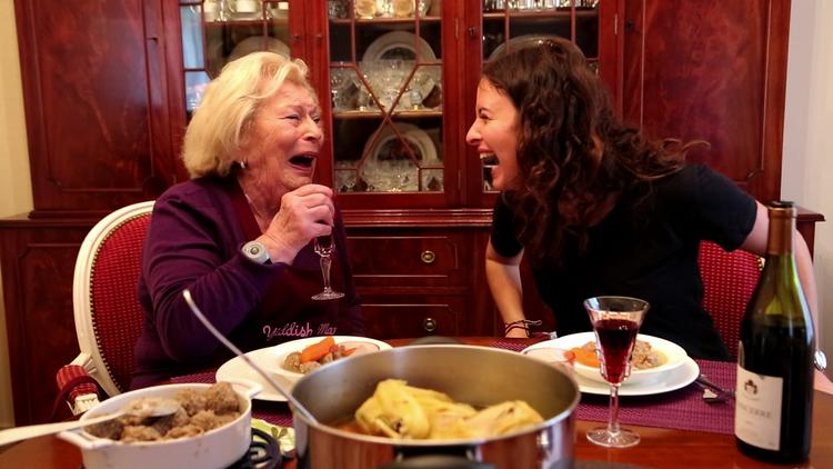 grand-mère-cadeaux-plaisir