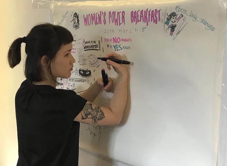 zovi-shaving-in-the-dark-shanghai