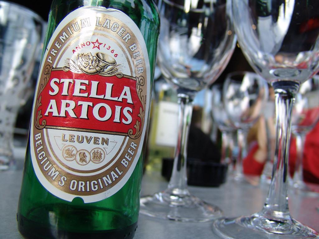 Cette mesure suit une action semblable aux États-Unis et au Canada.