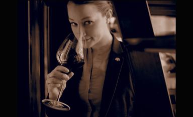 Stéphanie Rigourd, Raffles Hotel, sommelier expatriation