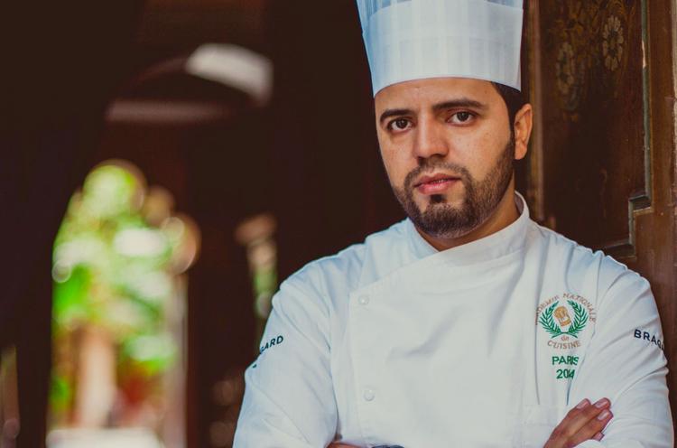 Le jeune Chef marocain Aissam Ait Ouakrim, qui officie au Palais Soleiman à Marrakech, sera le seul représentant du Maroc au Bocuse d’or Afrique, cru 2018.