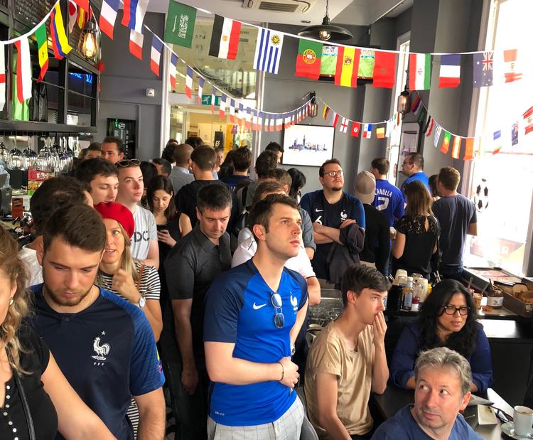 Bodega - Coupe - du - Monde -Football - France -Pérou