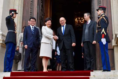 Carrie Lam visite France