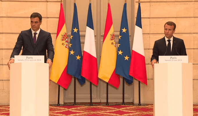 sanchez macron paris