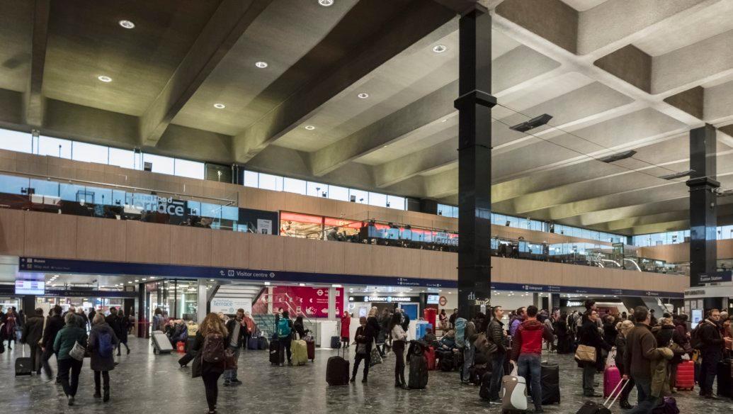 Euston-station-closed
