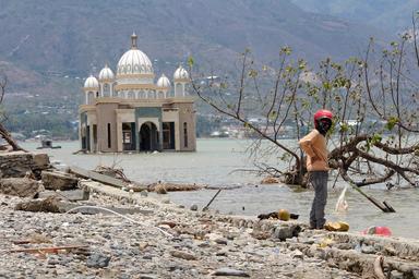 Palu Sulawesi tsunami - Joel Bronner