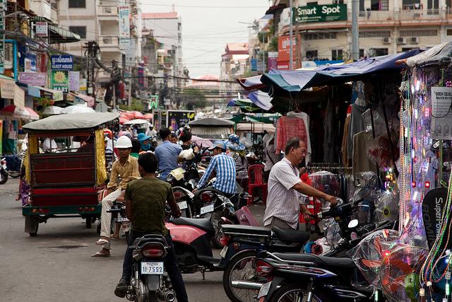 rue_phnom_penh