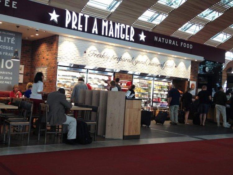 Pret a Manger fondation caritative Londres investit foyer pour sans-abris rénovation 