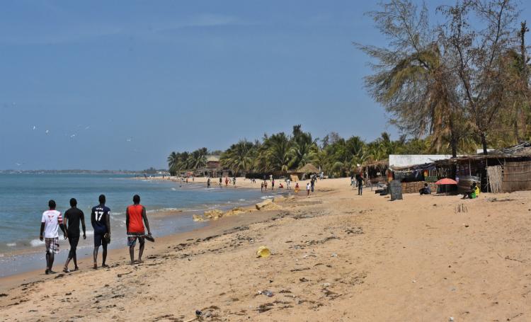 Revue Presse Senegal Dakar Actualités Mbour Plage Laure Solé