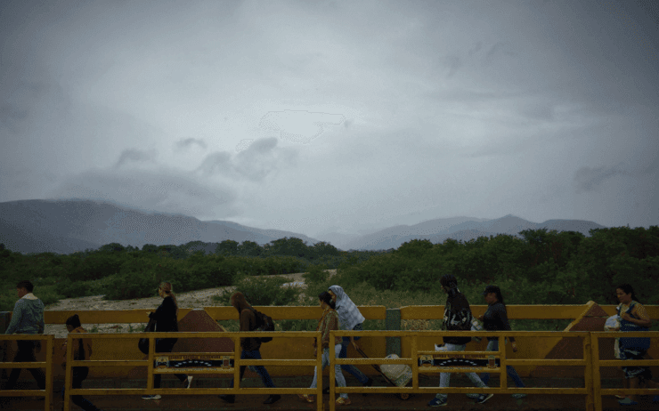 Migrants Frontière Venezuela Colombie