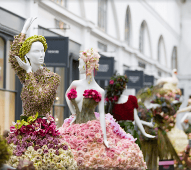 Covent Garden Bloom robes fleurs grandeur nature Londres