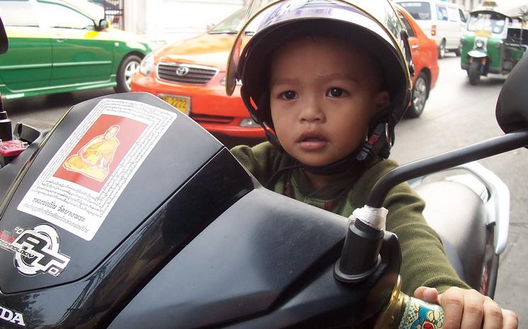 Permis conduire moto Thailande