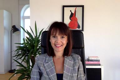 Julie Louas styliste mode londres conseil relooking