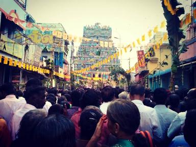 foule festivals hindous inde