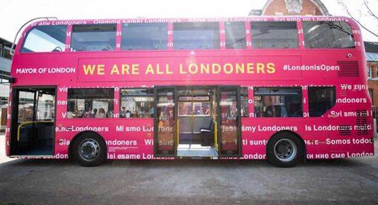 BUS Londres Sadiq Khan Brexit day maire