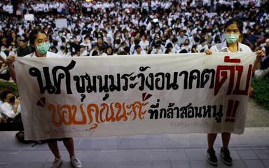 Manif-Thailande-Prayuth_0