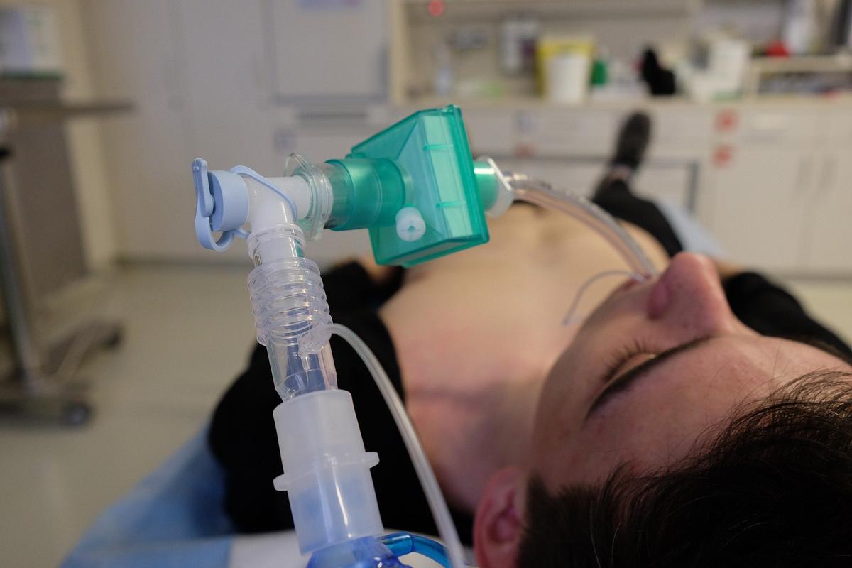 Royaume-Uni respirateurs artificiels stratégie gouvernement