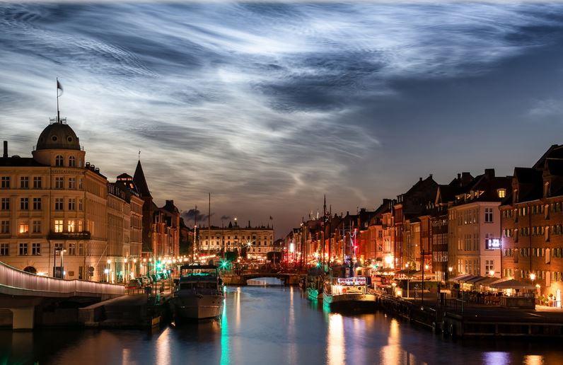 nuages Scandinavie noctulescents ciels aurores boréales Danemark 