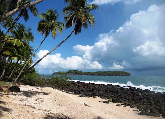 plage guyane voyage