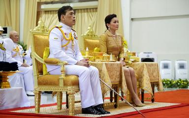 Roi-Thailande-Vajiralongkorn