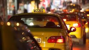 taxi istanbul argent sac oublié