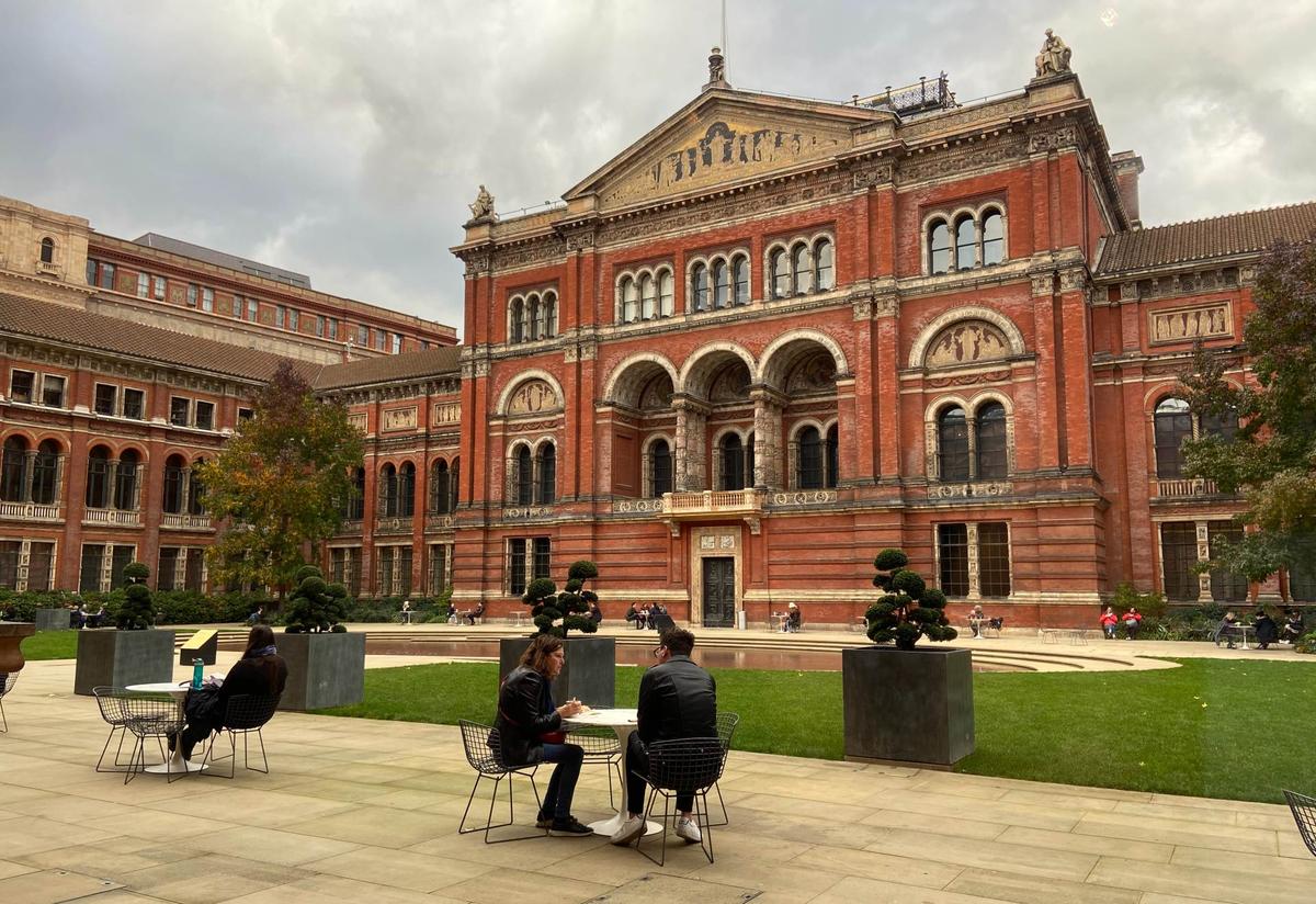 victoria albert museum culture london