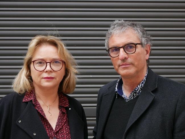 Mathilde Mottier et François Vila, organisateurs du festival de théâtre en français, "oui!"