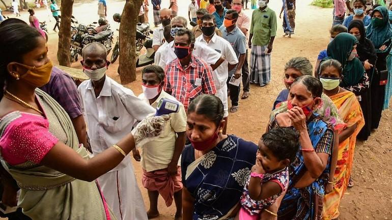 ELECTIONS TAMIL NADU VOTES MASK COVID