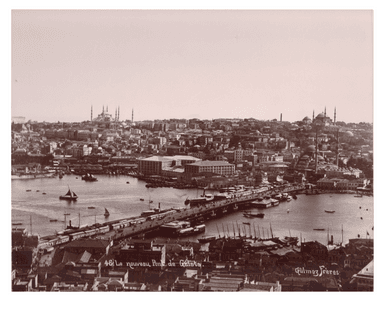 Photographie des Frères Gülmez réalisée vers 1875 à Istanbul, vue sur le pont de Galata