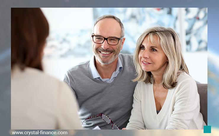 expatriés se faisant conseiller sur leur retraite