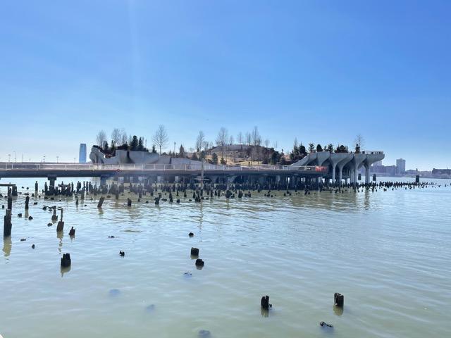 À New York, Little Island, le nouveau parc sur l’Hudson River