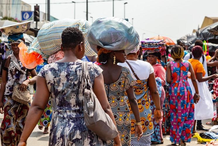 Une vue d'une rue à Abidjan