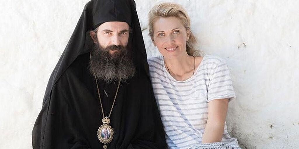 Man of God : Directeur film Yelena Popovic et acteur Aris Servetalis, dans le rôle de St. Nektarios