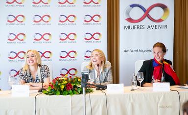 membres de la commission jeunesse de l'association Mujeres avenir