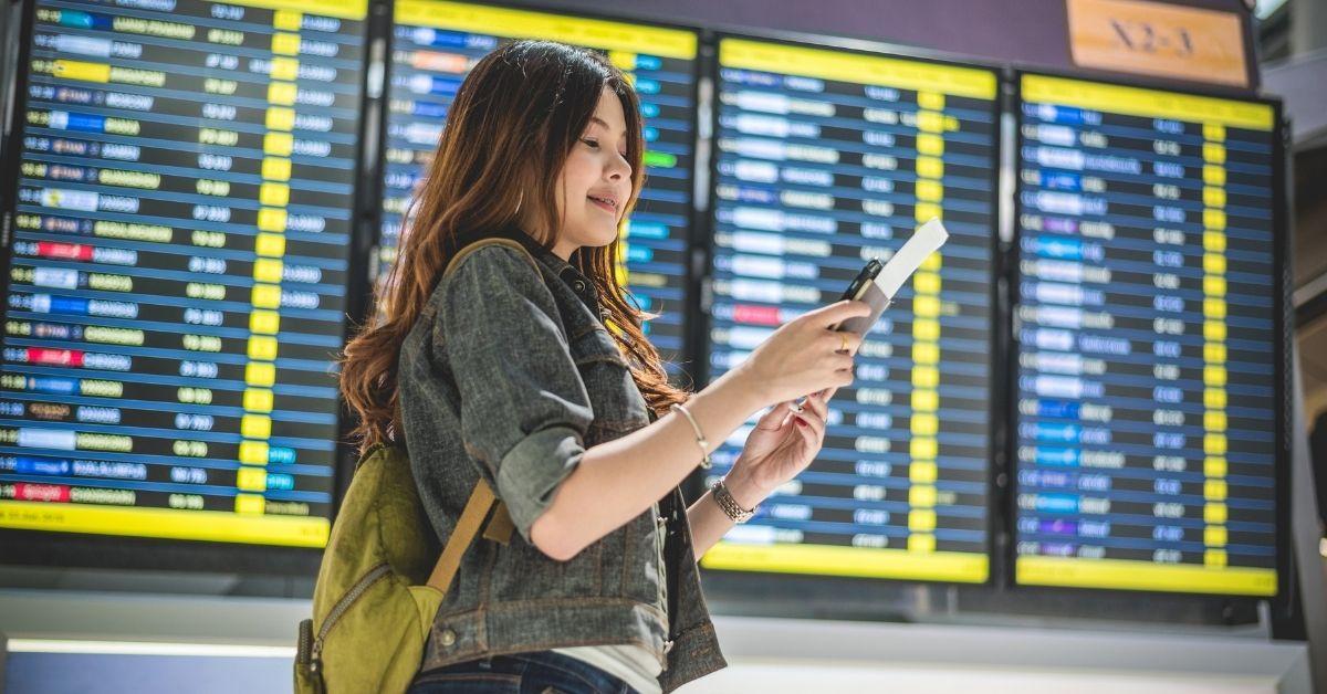 Voyageur à l'Aéroport